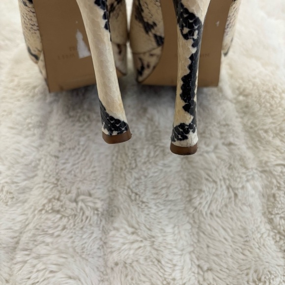 Nine West Black and Cream Snakeskin Peep toe High Heels Size 7 - Picture 11 of 15